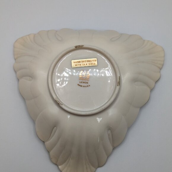 Lenox Vintage Triangle Dish with 24K Gold Trim - Picture 6 of 10